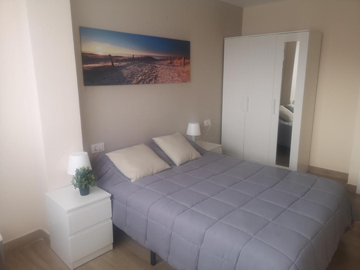 Hostal Mari En La Laguna, Alquiler Habitacion Privada En Hostal, 6 Habitaciones Cerca De La Universidad Y Aeropuerto Norte, 3 Banos Compartidos La Laguna  Exteriör bild